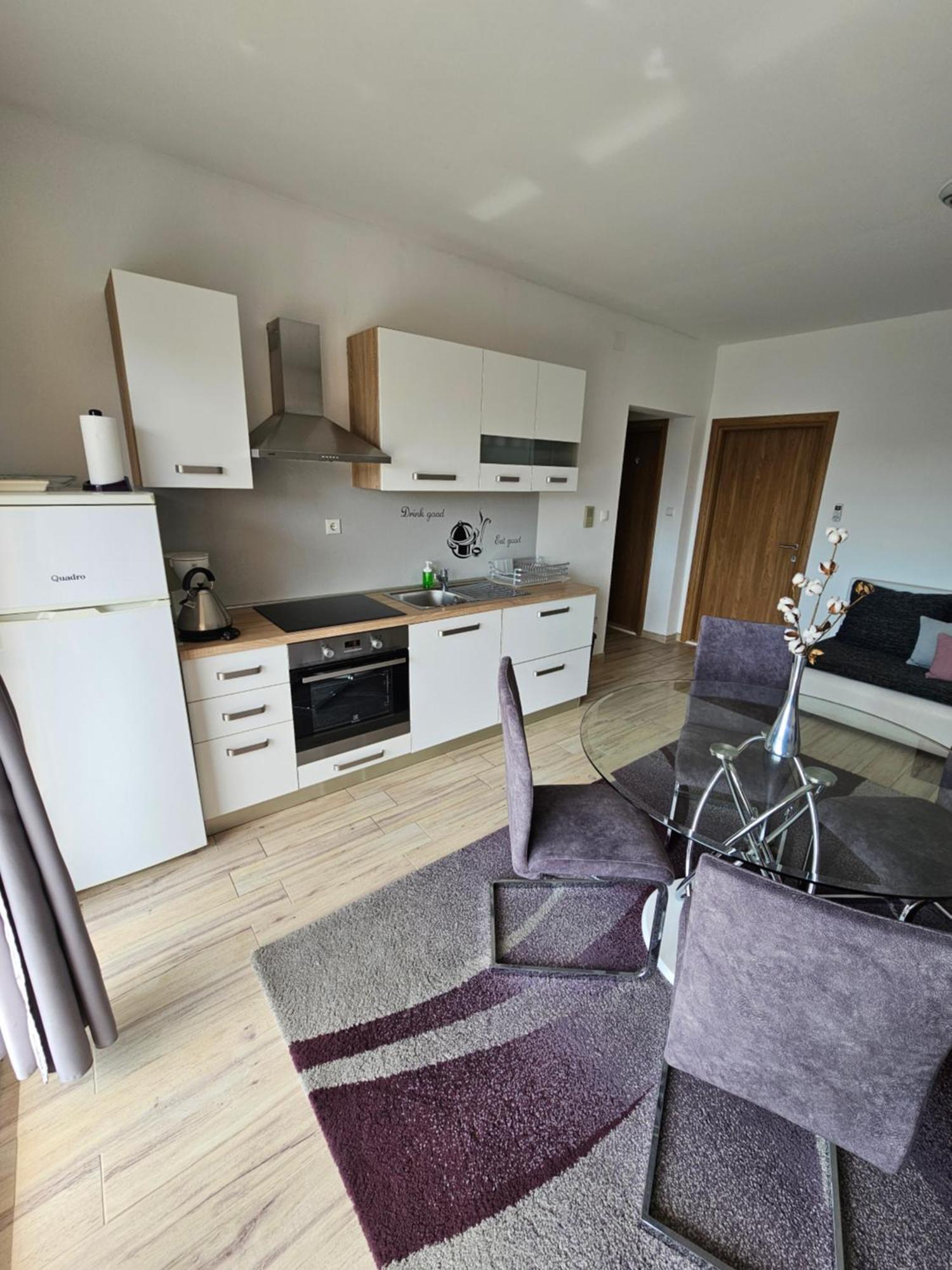 Apartments Grgic Трогир Экстерьер фото