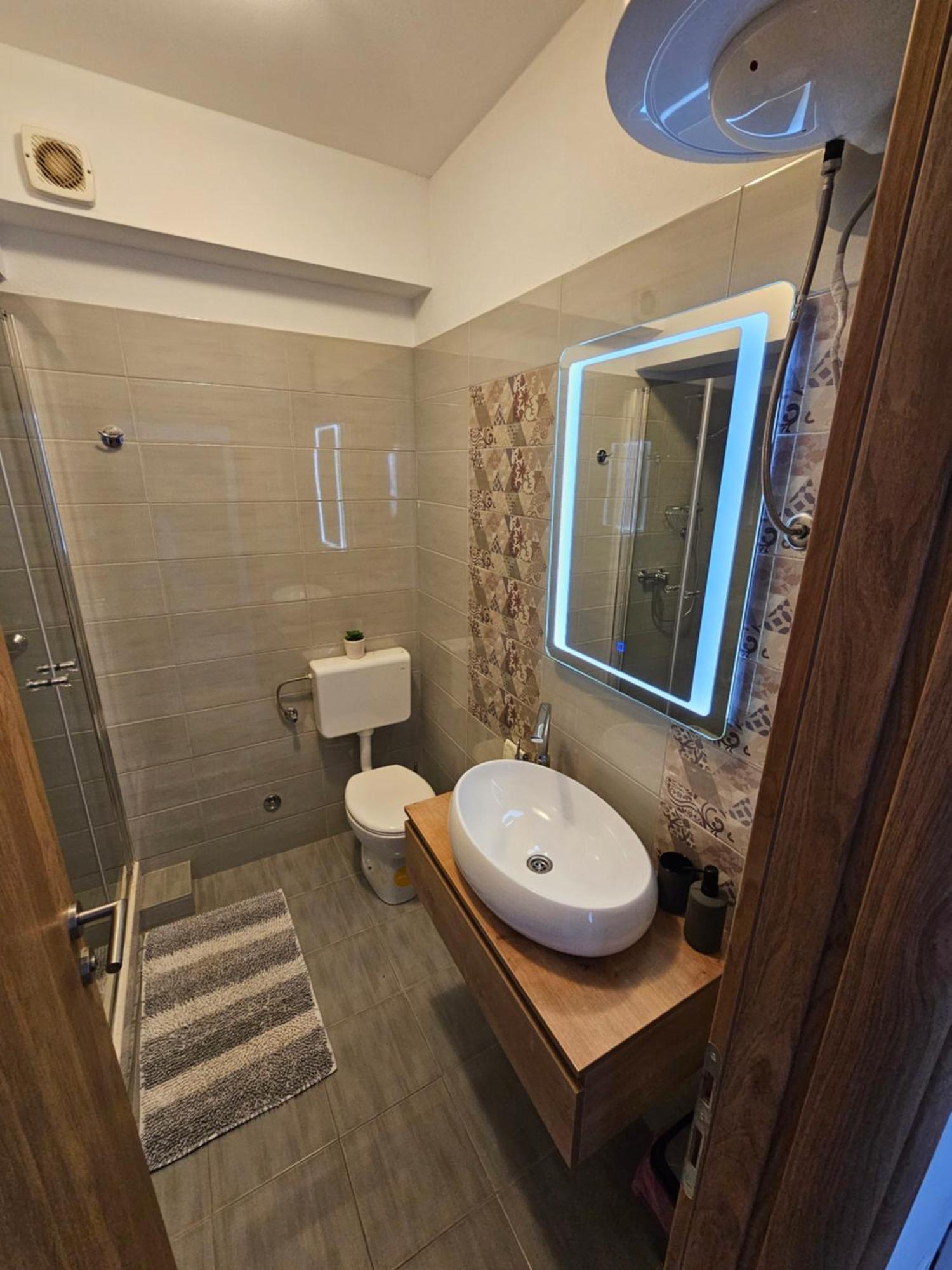 Apartments Grgic Трогир Экстерьер фото