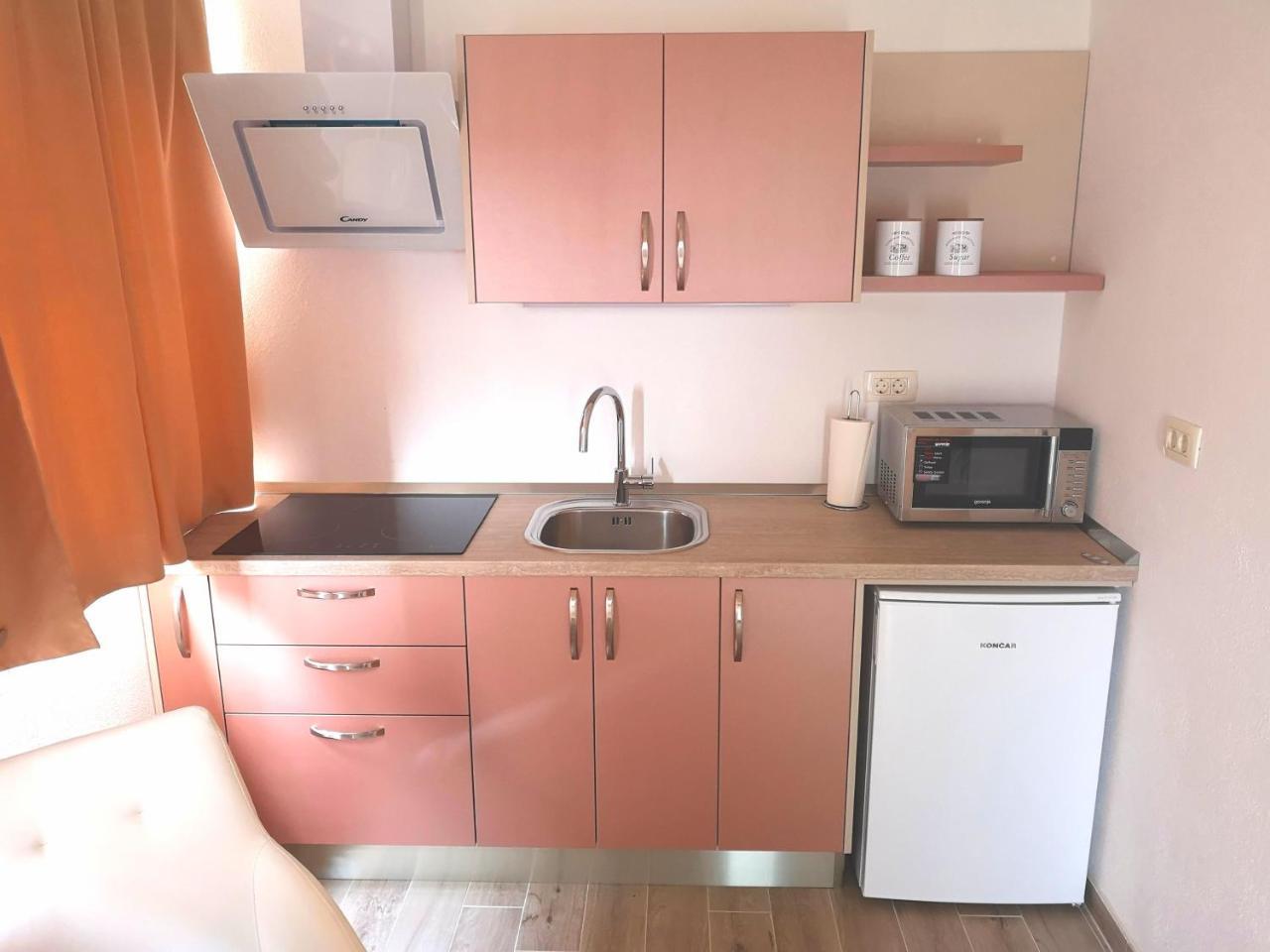 Apartments Grgic Трогир Экстерьер фото